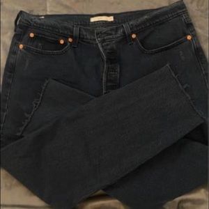 BRAND NEW Levi wedgie jeans